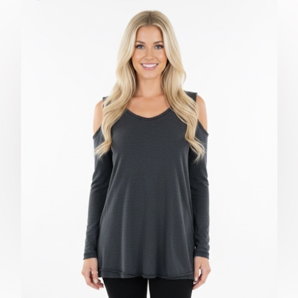 Loving People medium cold shoulder terry cloth top